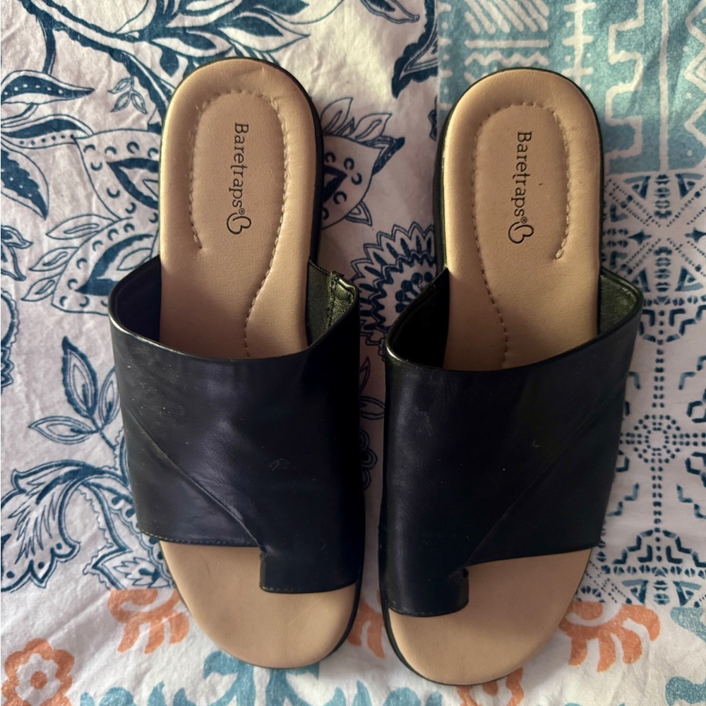 BareTraps Black and Tan Mules Comfortable Slip-On Clogs